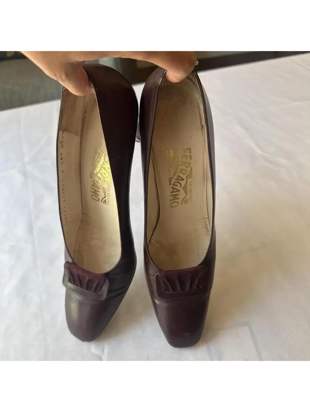 Salvatore Ferragamo Vintage Brown Leather Kitten Heel Pumps with Velvet Bow
